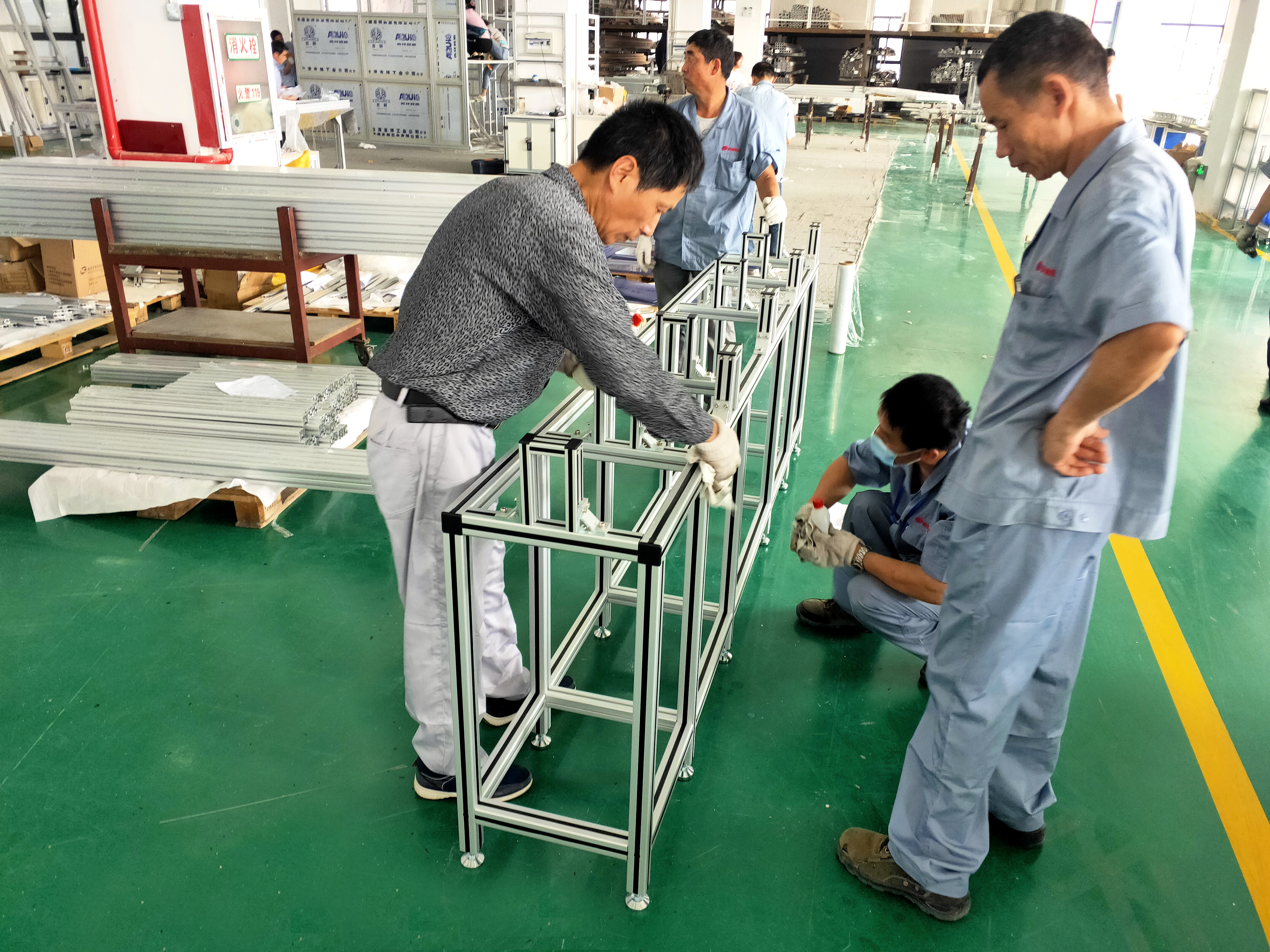 工業鋁型材圍欄，不同客戶的加工方案
